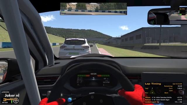 Awesome overtake in iRacing. смотреть онлайн