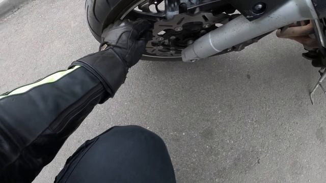 Отзыв на китайские тормозные диски Arashi на Suzuki GSR 600 смотреть онлайн