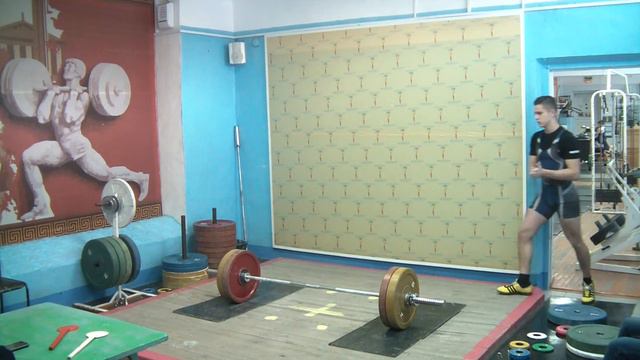 Рахматуллин Альберт, 17 лет, св 71 Толчок 100, 105 и 110 кг смотреть онлайн