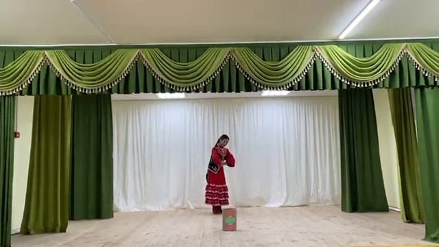 Байзигитова Эльмира, Башкирский танец «Буза» смотреть онлайн