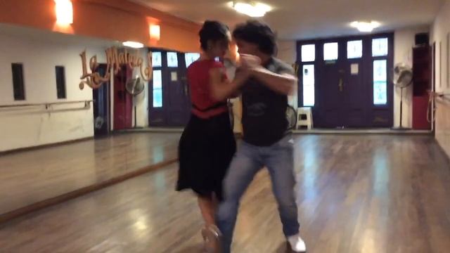 Mariana Dragone & Gaston Torelli improvising смотреть онлайн