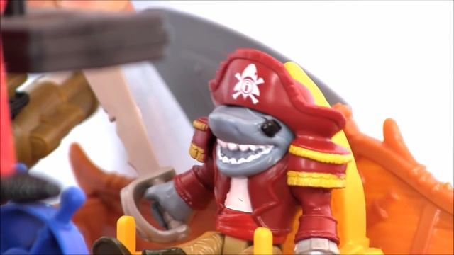Игрушки для Мальчиков. БИТВА ПИРАТОВ! Walking Croc & Captain Hook Мультик Про Пиратов смотреть онлайн