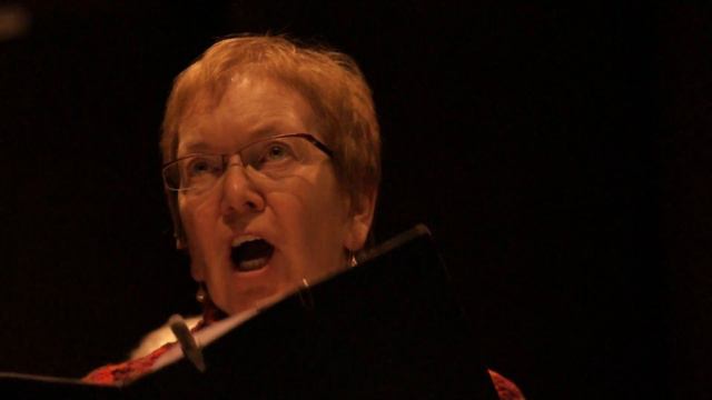 Kristina Novello joue Gloria - Missa Tertia de Lajos Bárdos смотреть онлайн