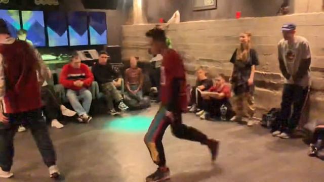 Vasilek vs Link / Zimovka 7 смотреть онлайн