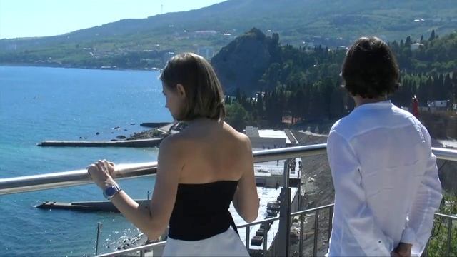 Наталья Поклонская посетила Международный детский центр «Артек» смотреть онлайн