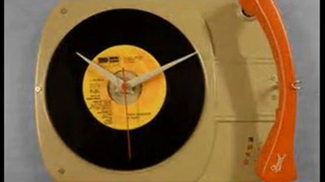 Tan joven- Liviana (1996) смотреть онлайн