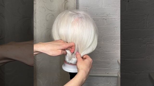 КРАСИВЫЙ НИЗКИЙ ПУЧОК НА КОРОТКИЕ ВОЛОСЫ ЗА 5 МИНУТ ✅ Easy Low Bun for Short Hair Tutorial смотреть онлайн