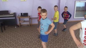 Один день из жизни детского сада .