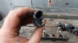 Троит на гбо. Забиты газовые форсунки.