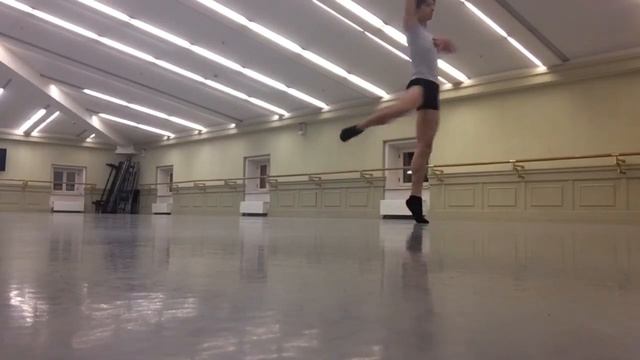 Egor Alferov - Practice Ballet Video (variations,jumps,turns) смотреть онлайн