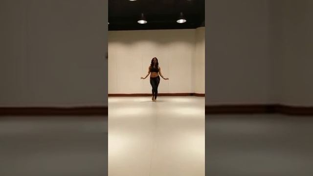 Tribal Fusion "the liquid serum" workshop by Aakriti Prasad at The Bombay Fest 2016 смотреть онлайн