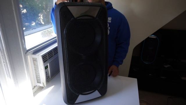 Sony XB90 Review - ITS POWER LEVEL IS OVER 9000! смотреть онлайн