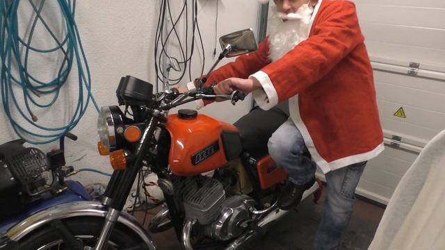 Иж Юпитер 5 с 4 -х тактным карбюратором *KEIHIN* смотреть онлайн