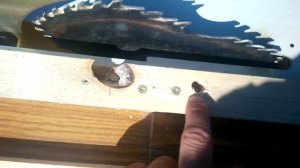 ИЭ 6009 А 4.2 Как из необрезной доски сделать обрезную простое приспособление