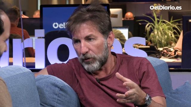 Entrevista a ANTONIO DE LA TORRE: “Nunca he perdido mi condición de pobre” смотреть онлайн