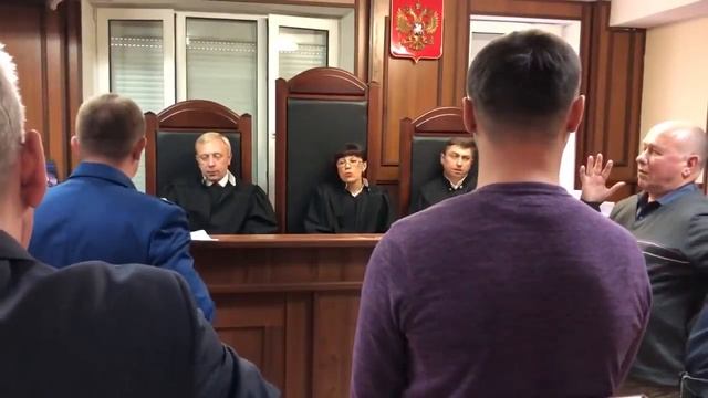 Как Саратовские ГАИшники БЛЕЯЛИ в суде смотреть онлайн