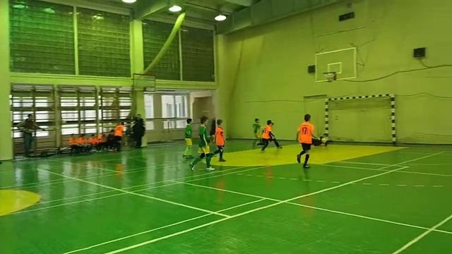 Дюсш13-1 (2009) - Волчанск (7:0)09.12.2018 (видео не до конца) смотреть онлайн