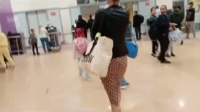 Папа провожает смотреть онлайн