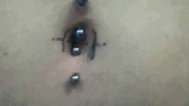 ☊ 4 Navel Piercings - 3 pierced at the same time ☊ ☊ Full procedure смотреть онлайн