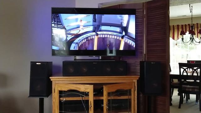 Klipsch RP-160m, RP-450c, R10-SW, Star Wars 1 Duel Sound Test (Use Earbuds or Headphones) смотреть онлайн