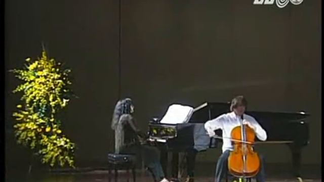 Julian Lloyd Webber and Pam Chowhan - Adagio from the cantata in G major смотреть онлайн