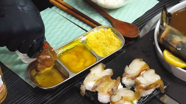 킹받는 킹타이거새우장 먹방? (Ft. 킹새우초밥) 혼술 리얼먹방 Soy Sauce Giant Shrimp MUKBANG ASMR REALSOUND EATINGSHOW смотреть онлайн
