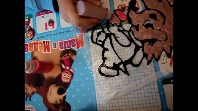 Алиса рисует витражными красками смотреть онлайн