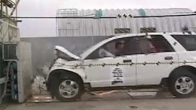 Crash Test of Saturn Vue (2007) смотреть онлайн