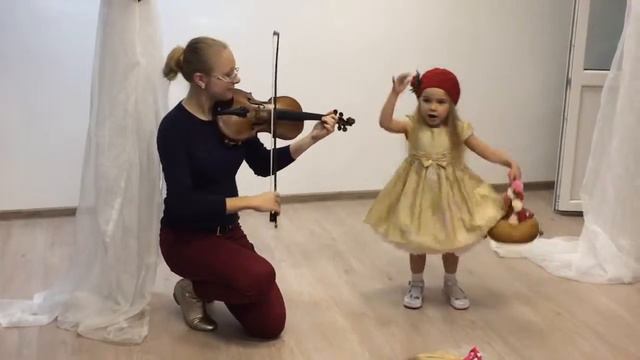 Песенка Красной шапочки в сопровождении скрипки смотреть онлайн
