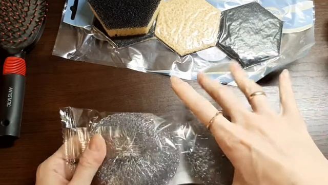 ??Массаж ладоней малыша с помощью подручных средств смотреть онлайн