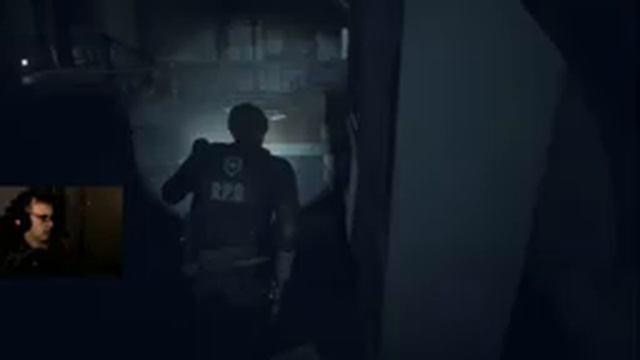 Resident Evil 2 - Знакомство с незнакомкой смотреть онлайн