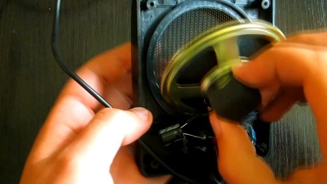 Обзор OPTIM DM-750 - внешний динамик для рации или трансивера смотреть онлайн