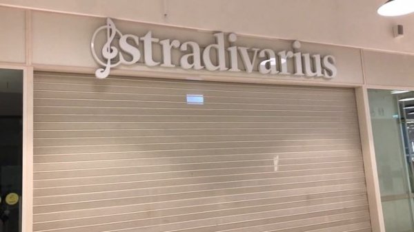 Russian Shopping Mall After 6 Weeks of Western Sanctions - The Effects On An Average Russian