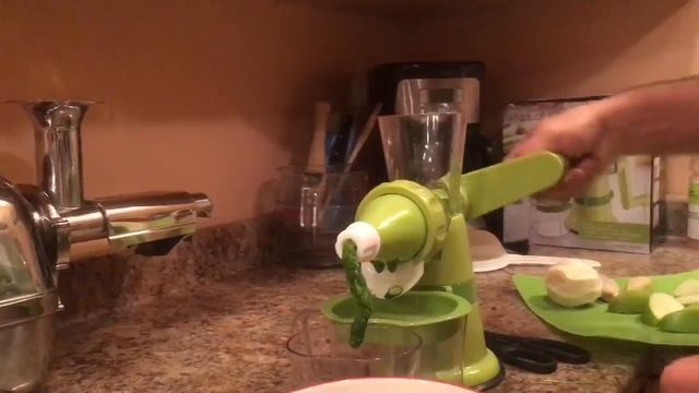 Обзор Соковыжималки ручной Wheatgrass Manual Juicer смотреть онлайн