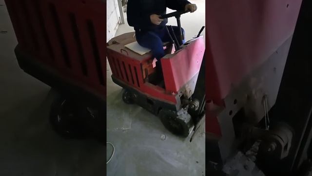 Запуск и диагностика советского электропогрузчика Elpo #электротранспорт #электрокар #погрузчик смотреть онлайн