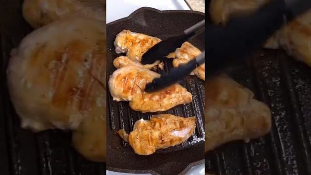 Кесадилья с курицей и соусом барбекю. Простой рецепт. смотреть онлайн