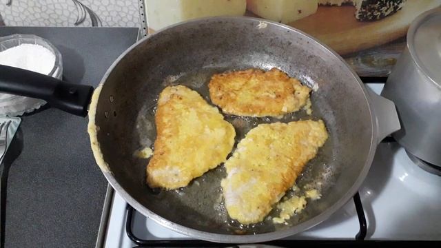 Очень вкусный ужин из картофеля и мяса с грибами. Пальчики оближешь!!! смотреть онлайн