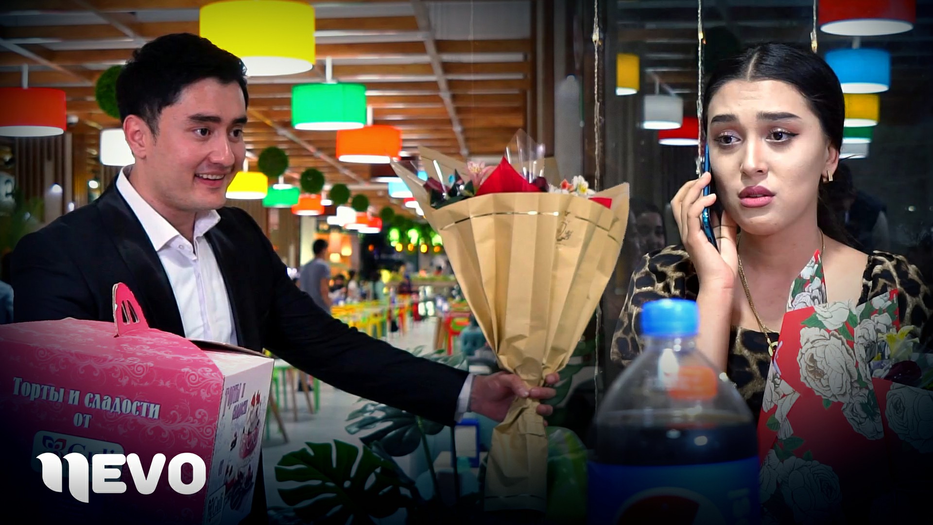 Sanjarbek Hamzayev - Singlim (Official Music Video) смотреть онлайн