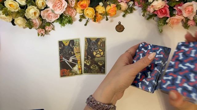 ЧТО ОН ДУМАЕТ О ВАШИХ ЧУВСТВАХ К НЕМУ? Гадание онлайн на таро tarot смотреть онлайн