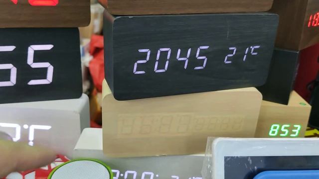 Прикольные деревянные часы качественным LED табло смотреть онлайн