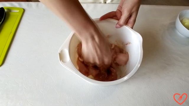 Мини-шашлычки из курицы на шпажках в духовке смотреть онлайн