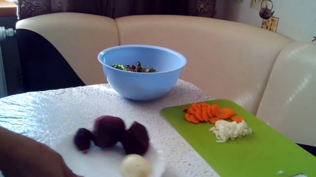 Суп из свекольной ботвы. Борщ со свекольными листьями / Soup from beet tops. смотреть онлайн