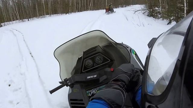 BEARCAT 570 TRAIL BREAKING IN DEEP SNOW смотреть онлайн