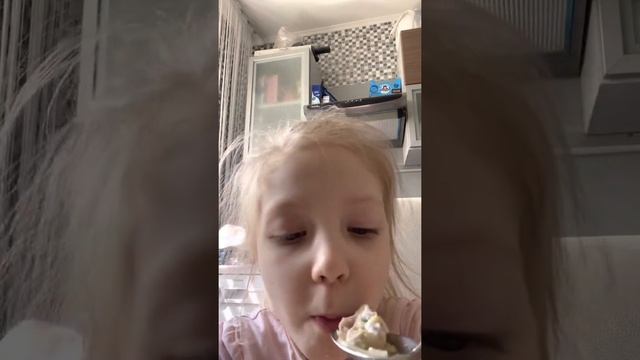 Как заставить есть ребёнка «супер суп»