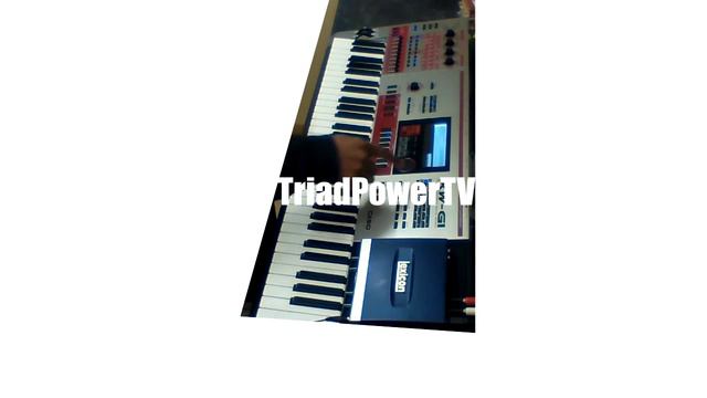 Casio XW-G1 Hip Hop Beat "Life is But A Dream" - Live Looping смотреть онлайн