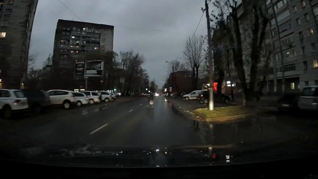 22.10.2021, По телефону говорю и иду где хочу. Пермь, ул. Мильчакова смотреть онлайн