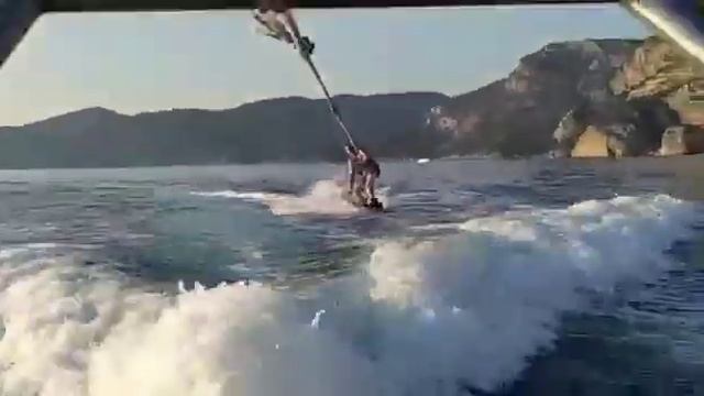 прогулка на катере в Балаклаве смотреть онлайн