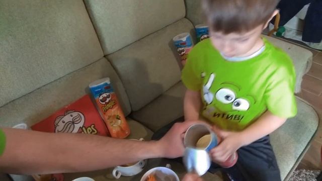 Обзор на чипсы Pringles. РОЗЫГРЫШ В КОНЦЕ!!!