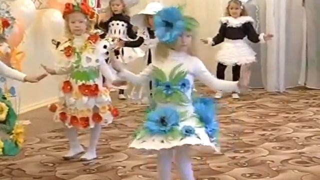 танцы в детском саду смотреть онлайн