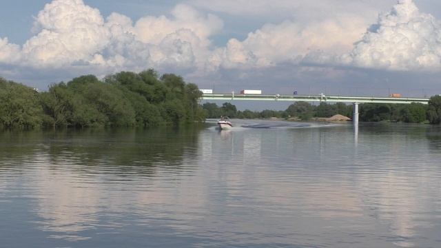 Яхта Натали смотреть онлайн